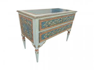 Neoclassical lacquered chest of drawers